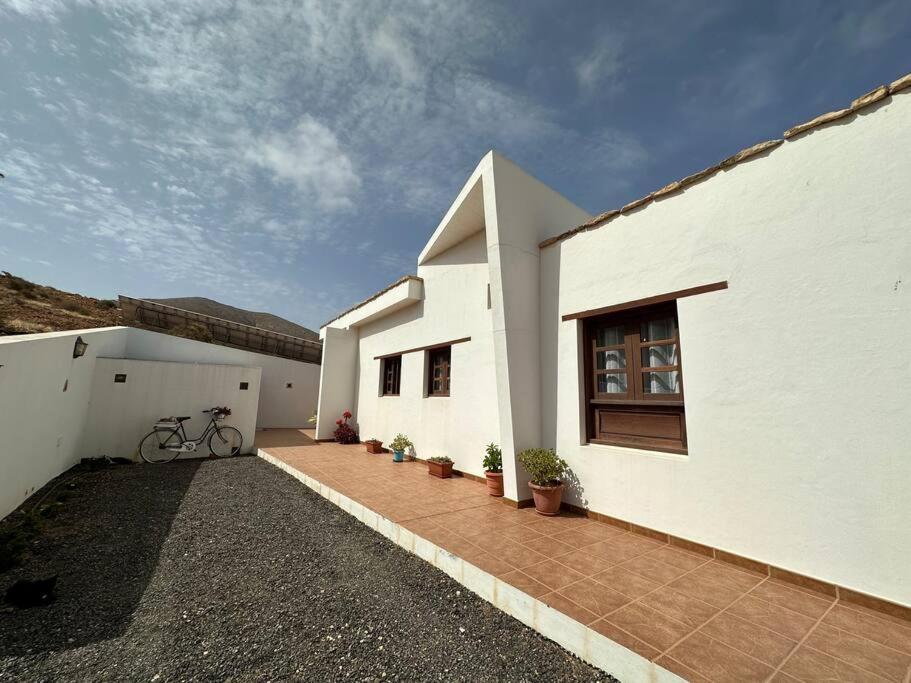 Private Villa With Pool In The Mountains Pájara Exterior foto