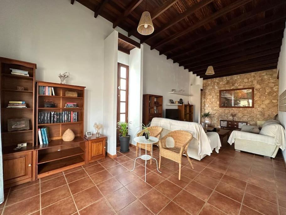 Private Villa With Pool In The Mountains Pájara Exterior foto
